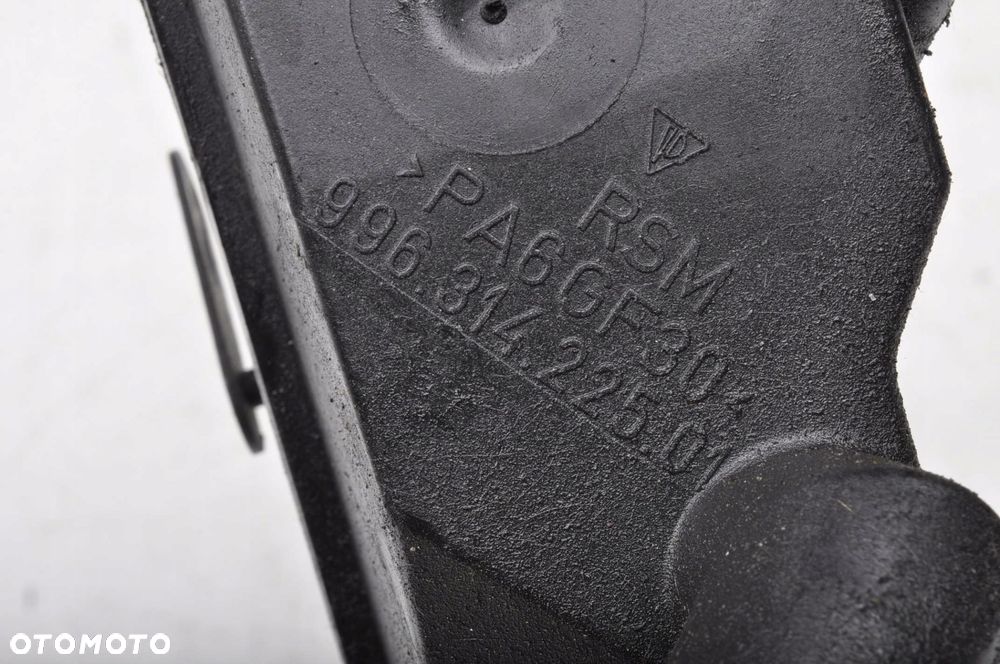 PORSCHE 911 996 3.4 ZBIORNIK PŁYNU WSPOMAGANIA 99631422501 - 3
