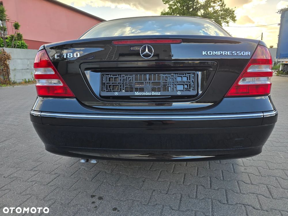 Mercedes-Benz Klasa C 180 Kompressor Avantgarde - 13