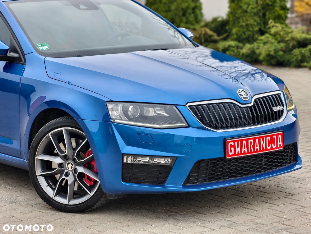 Skoda Octavia 2.0 TDI DSG RS - 30