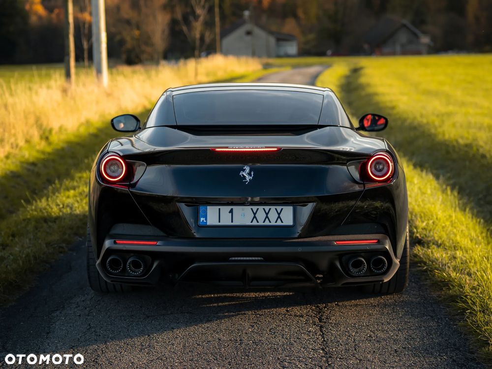 Ferrari Portofino - 7