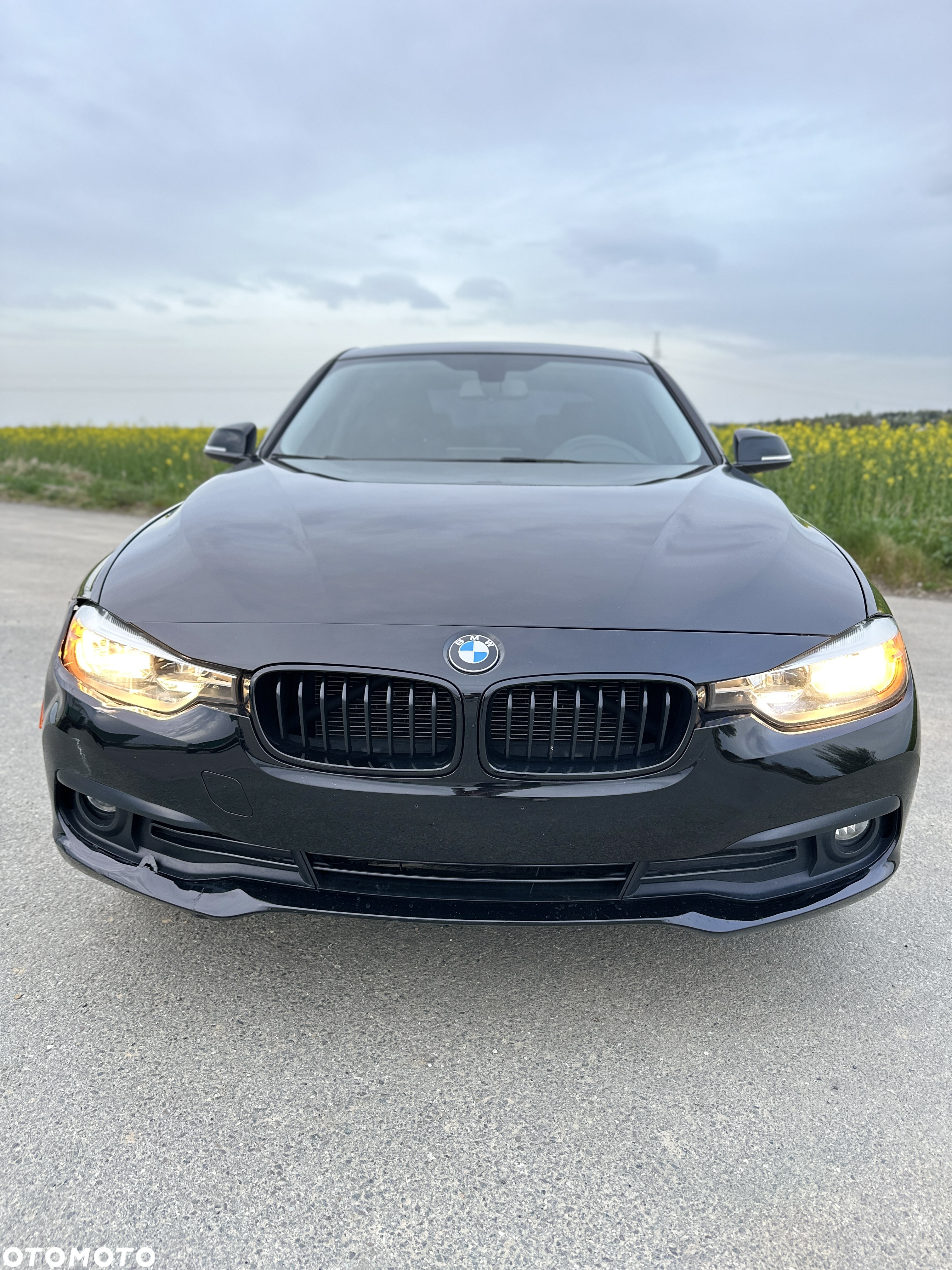 BMW Seria 3 320i GPF xDrive - 3