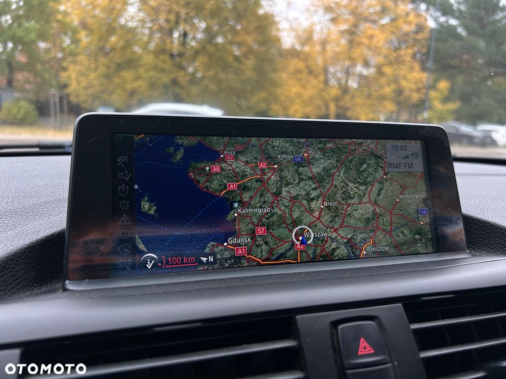 BMW Seria 1 116d Sport Line - 13