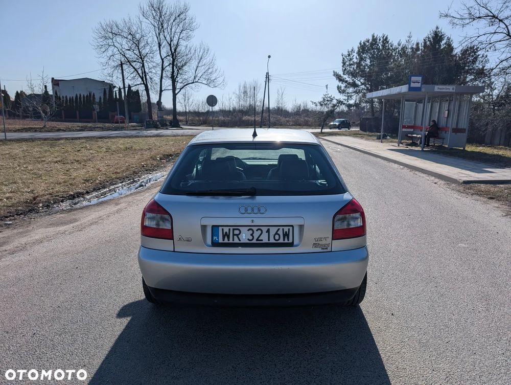 Audi A3 3-drzwiowe 1.8T Ambition - 4