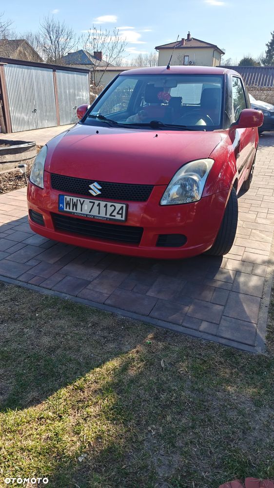 Suzuki Swift 1.3 GC - 1