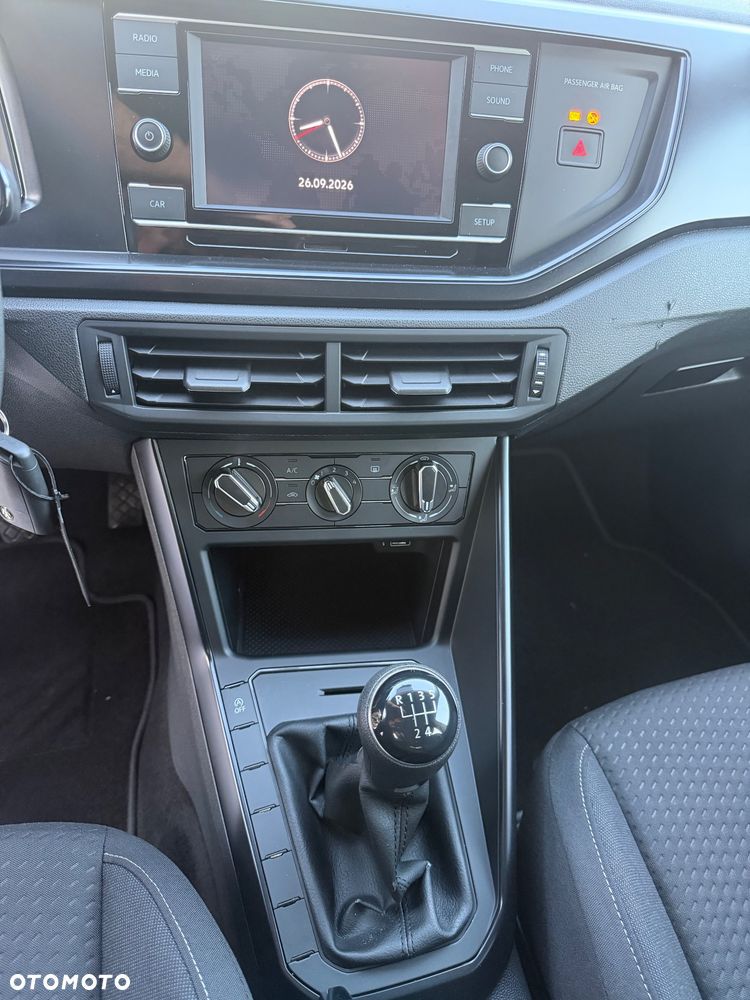 Volkswagen Polo - 16