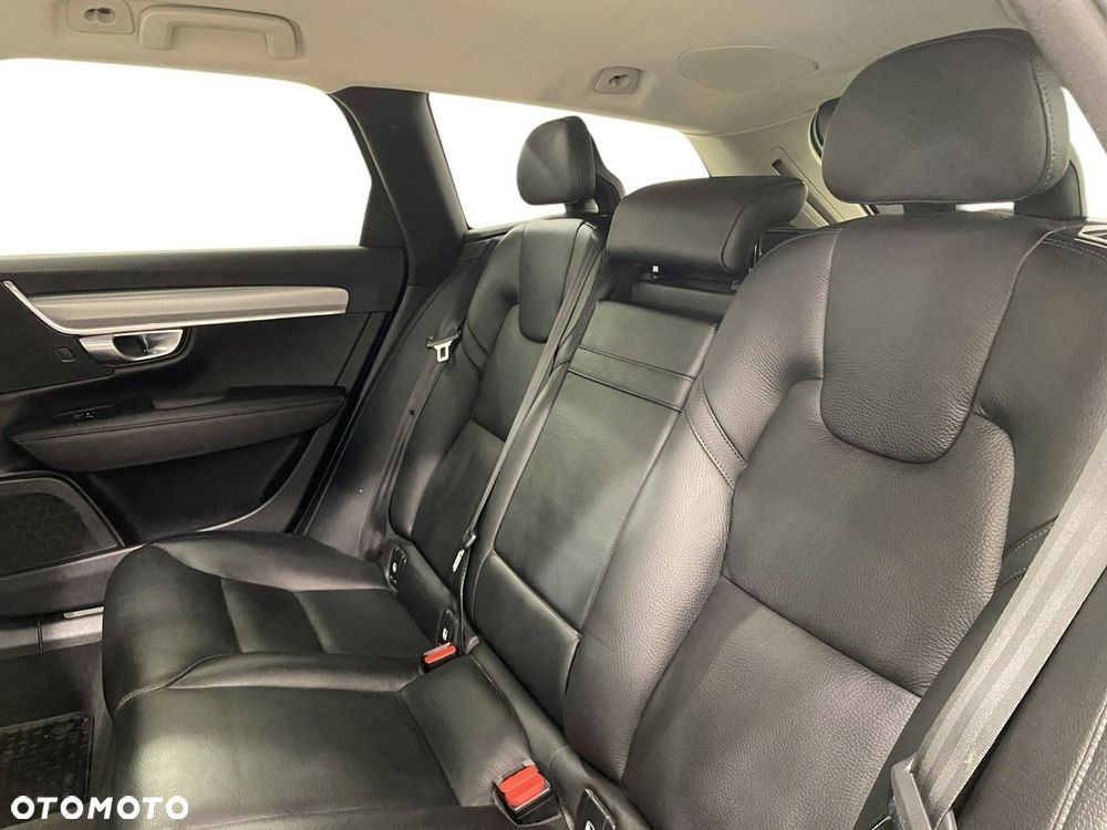 Volvo V90 - 13