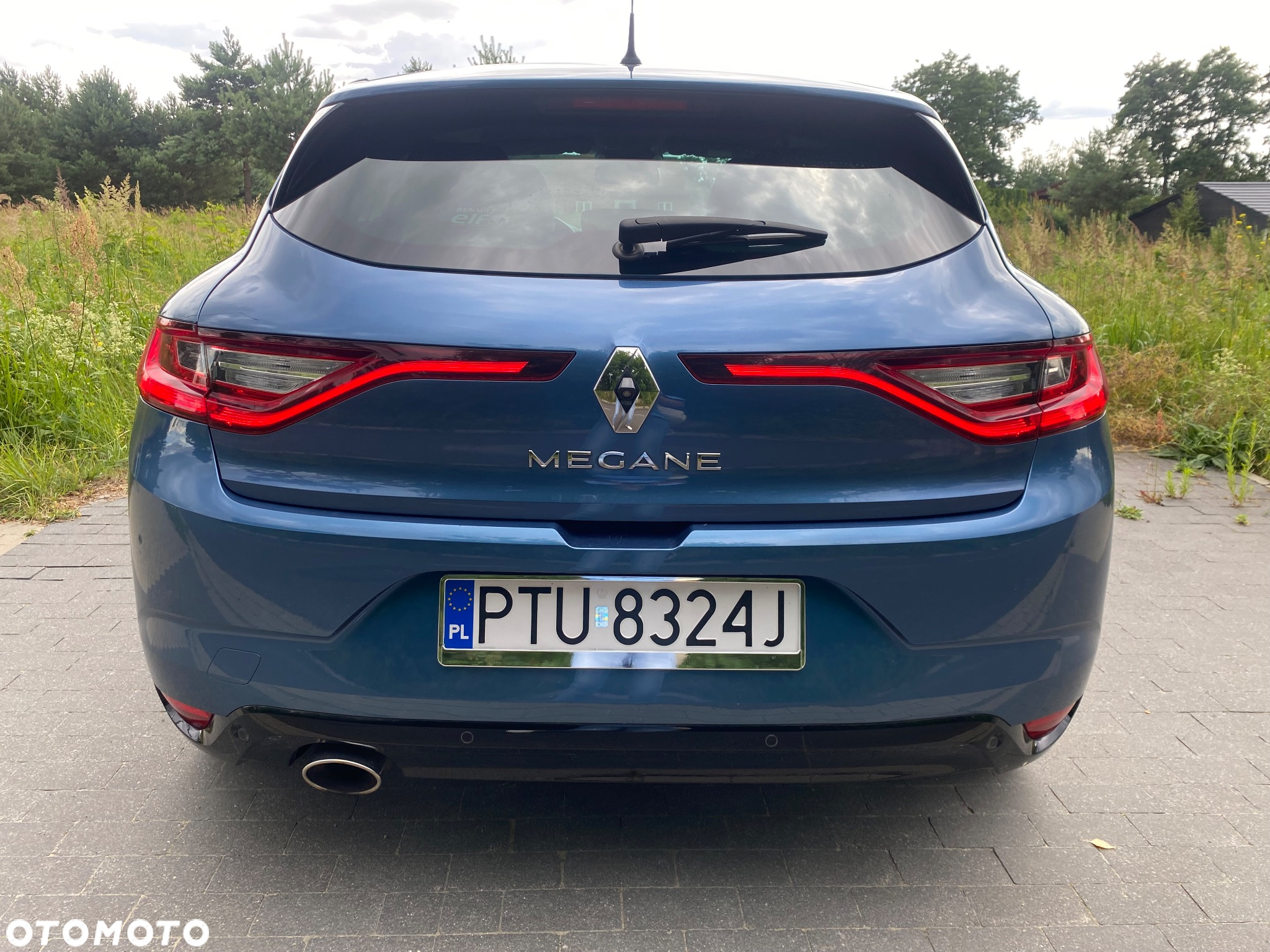 Renault Megane ENERGY TCe 165 EDC BOSE EDITION - 9