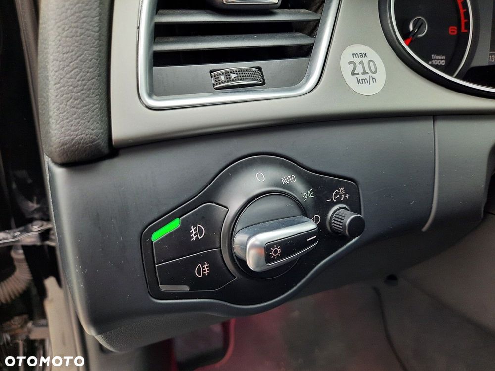 Audi A4 Avant 2.0 TDI ultra DPF Ambition - 25