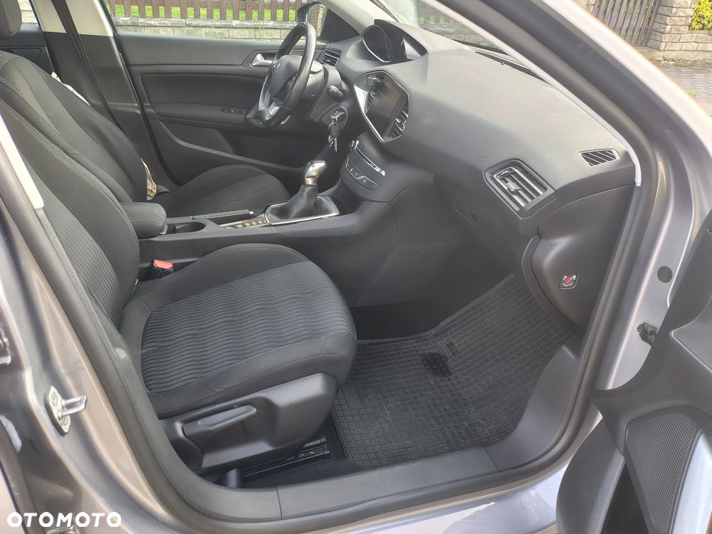 Peugeot 308 - 20