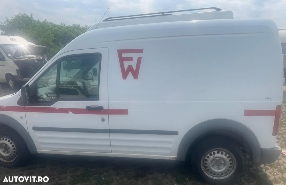 Mercedes-Benz Sprinter - 23