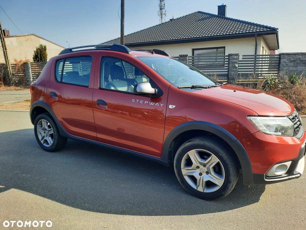 Dacia Sandero Stepway 0.9 TCe Ambiance S&S EU6 - 4