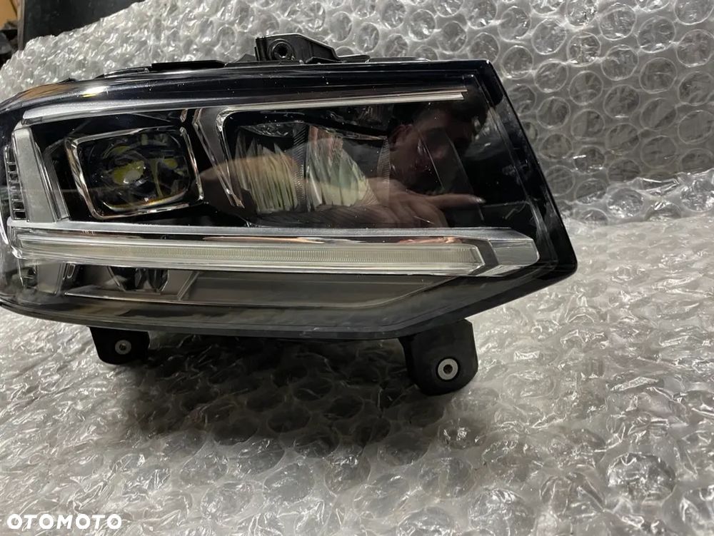 LAMPA PRZÓD PRAWA FULL LED AUDI Q2 81A 81A941034 - 3