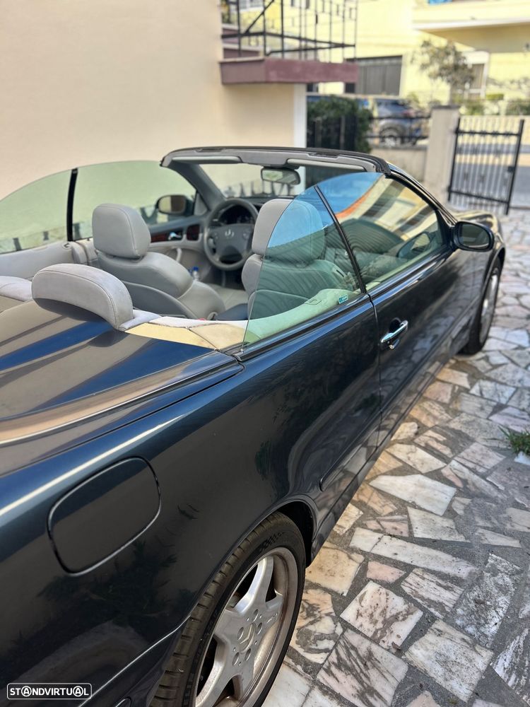 Mercedes-Benz CLK 200 - 4