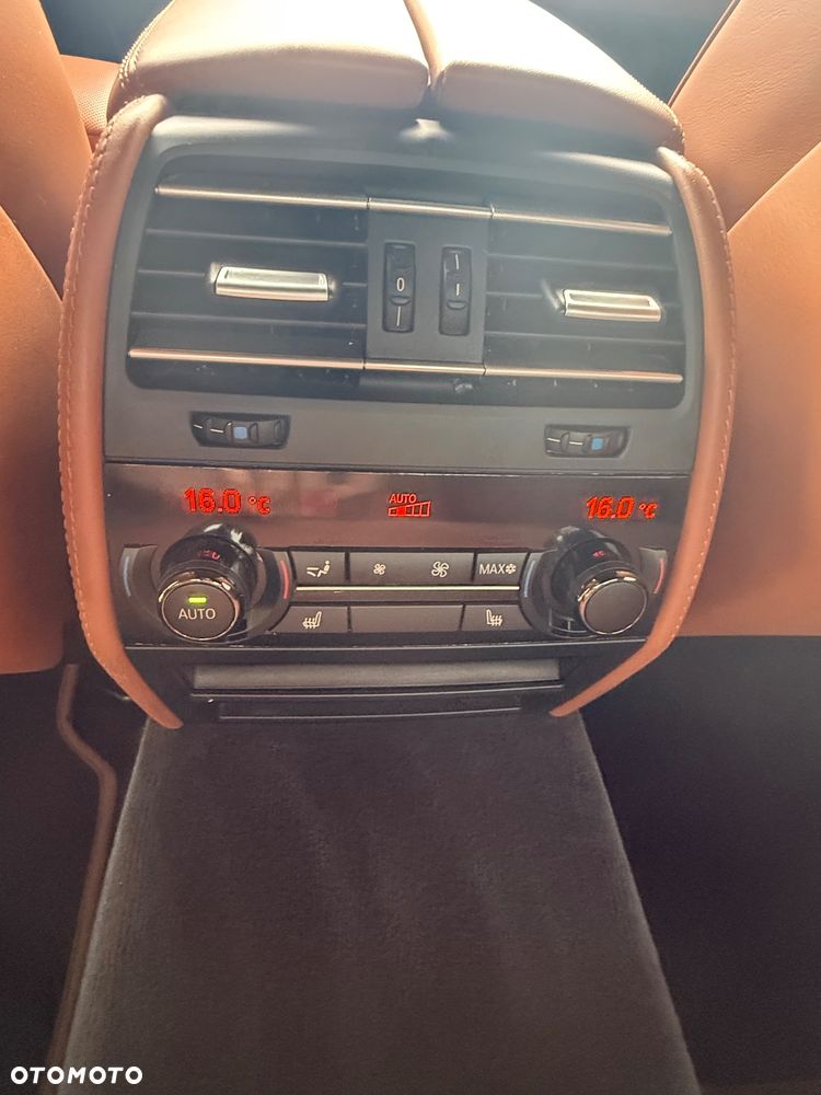 BMW Seria 7 760i - 13