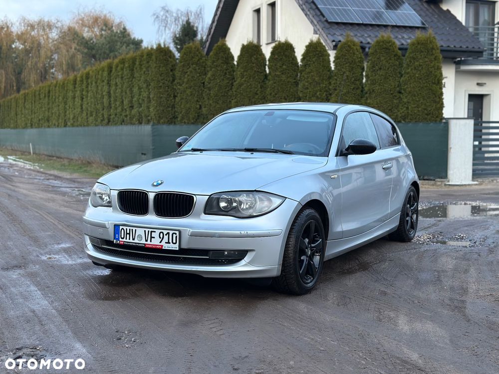 BMW Seria 1 - 1