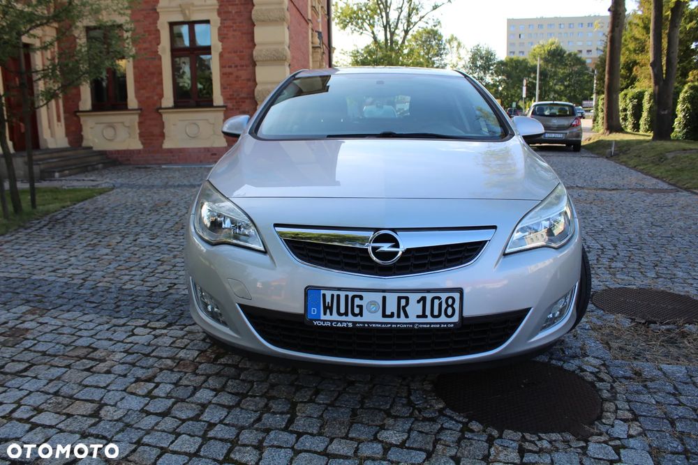 Opel Astra 1.6 Energy EU6 - 4