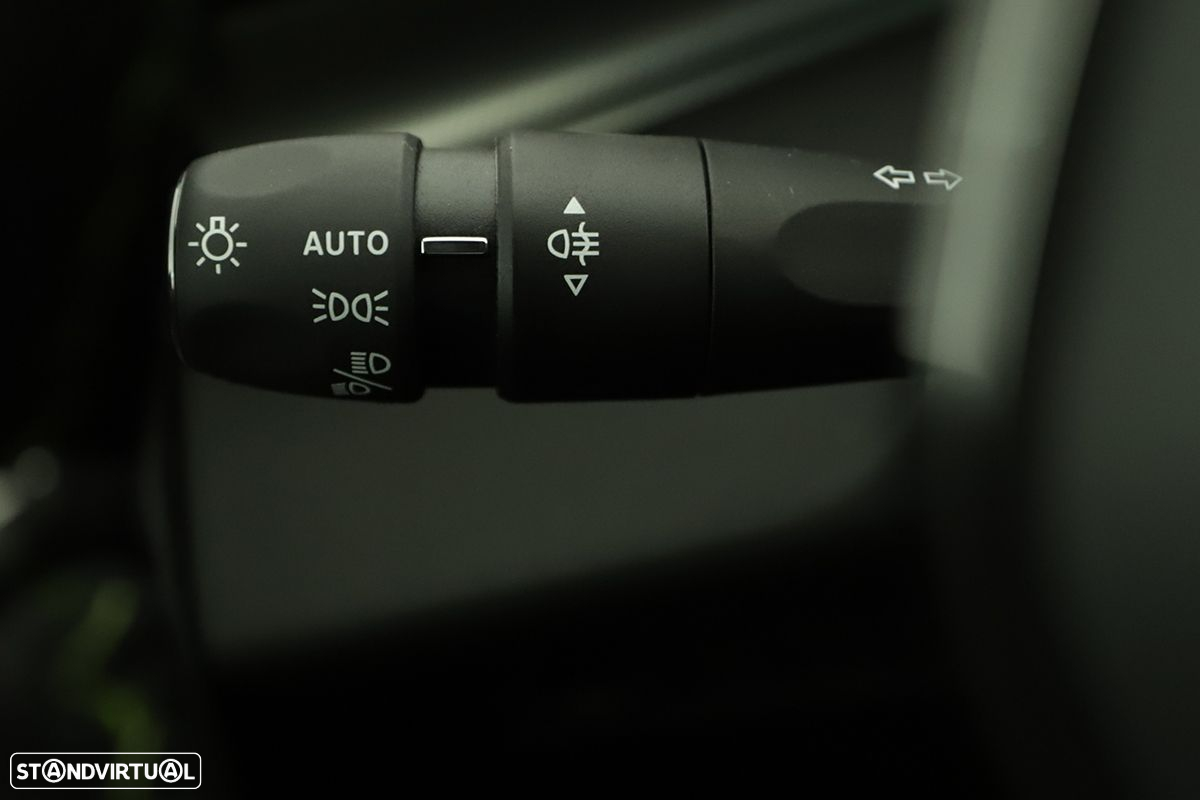 Peugeot 308 SW 1.2 PureTech GT EAT8 - 17