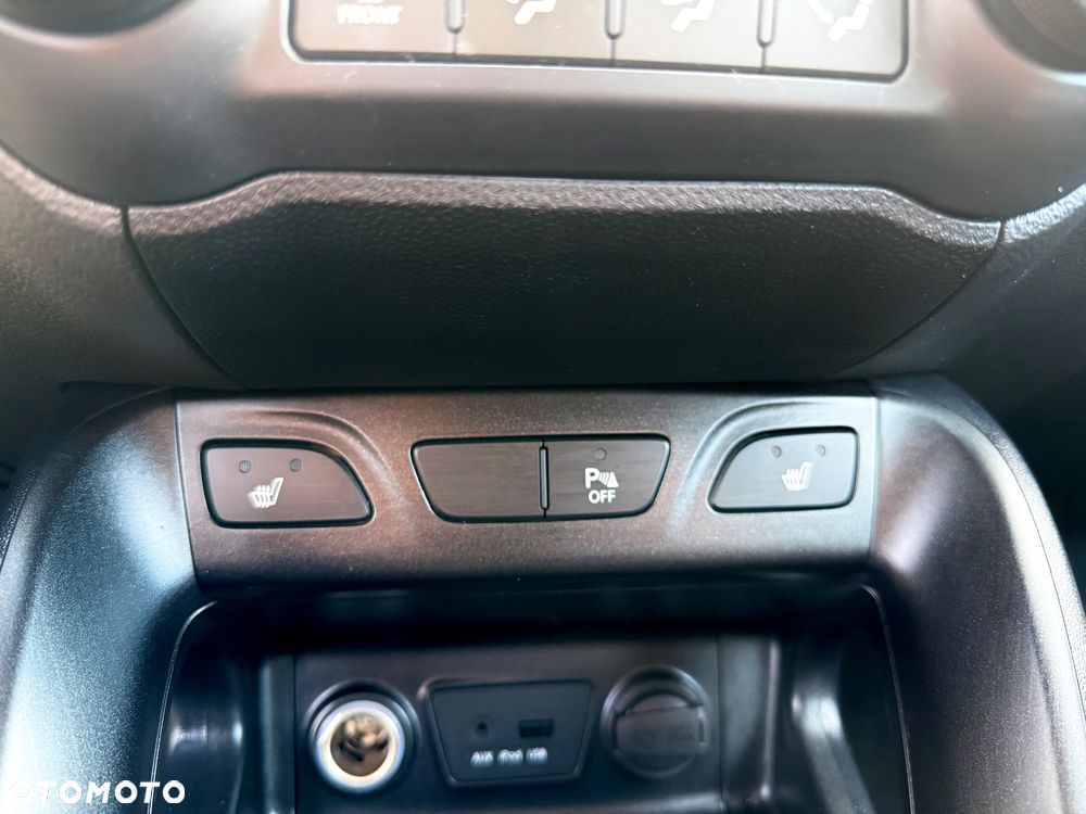 Hyundai ix35 1.6 2WD Comfort - 24