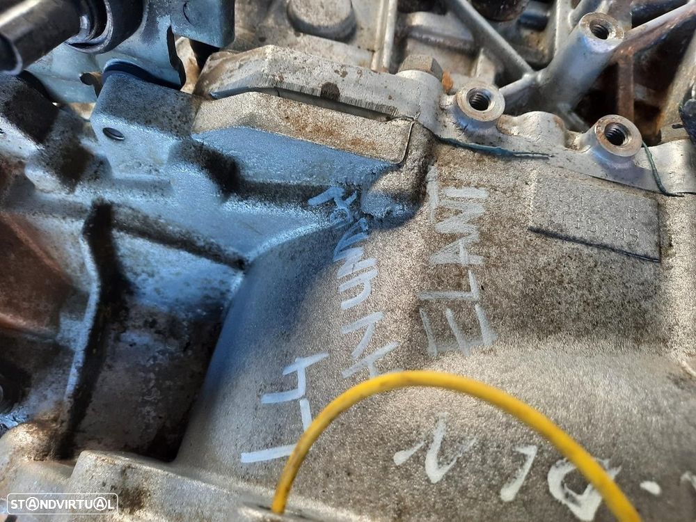 CAIXA VELOCIDADES HYUNDAI ELANTRA 2005 - 3