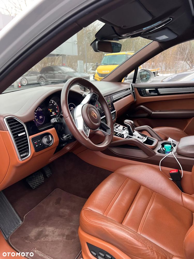 Porsche Cayenne E-Hybrid - 17