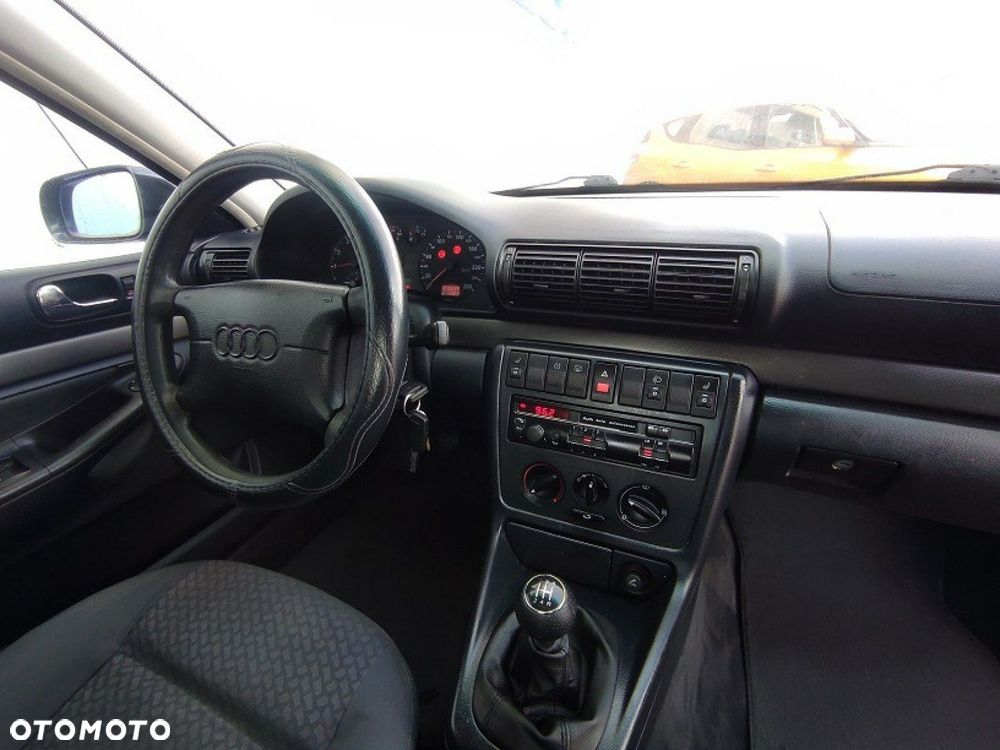 Audi A4 - 11
