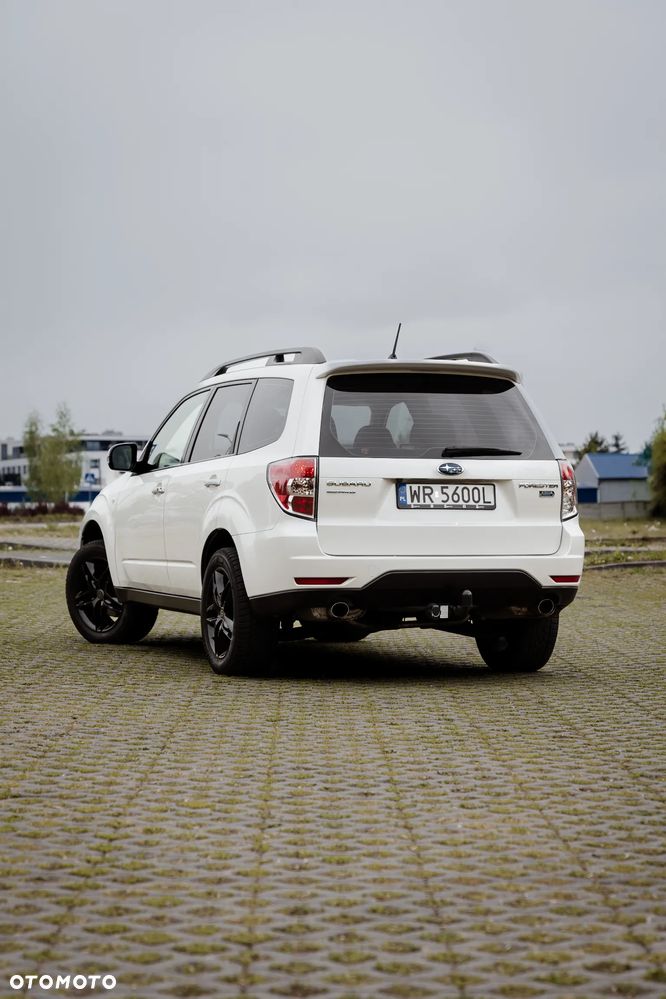 Subaru Forester 2.0D XE 000 - 7