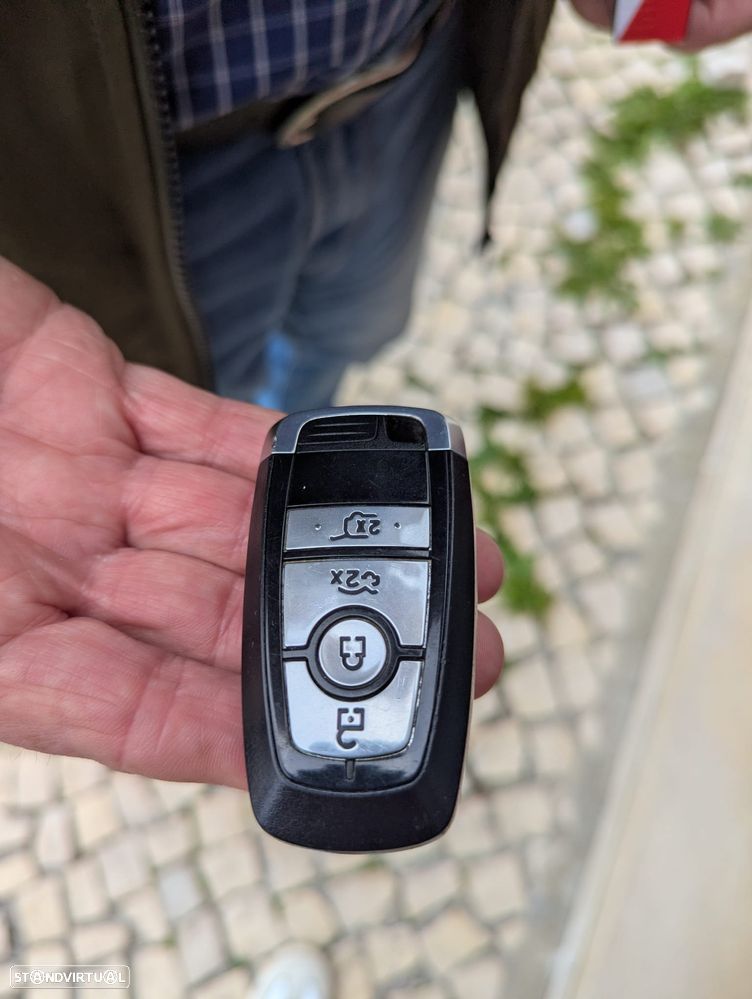 Ford Mustang Mach-E - 11