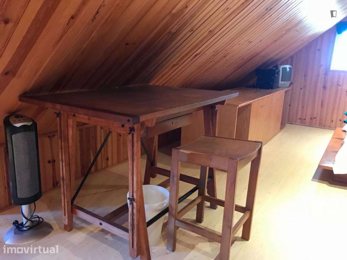 Quarto - localizado em Estoril Lisbon - Grande imagem: 4/6