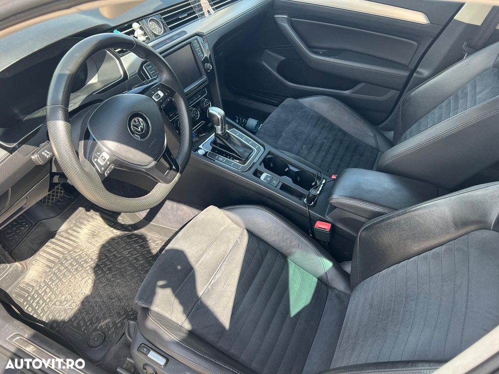 Volkswagen Passat Variant 2.0 TDI DSG Highline - 6