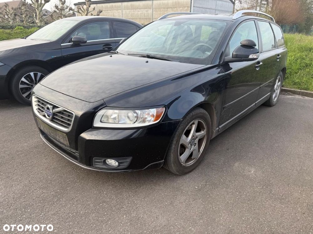 Volvo V50 D2 Momentum Start-Stop - 1