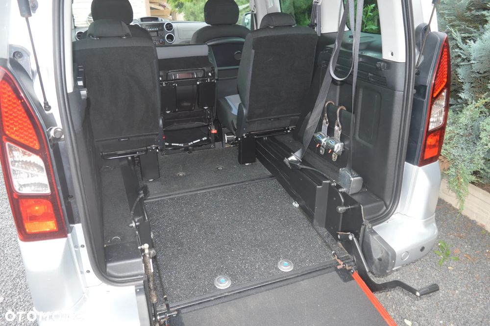 Peugeot Partner - 11