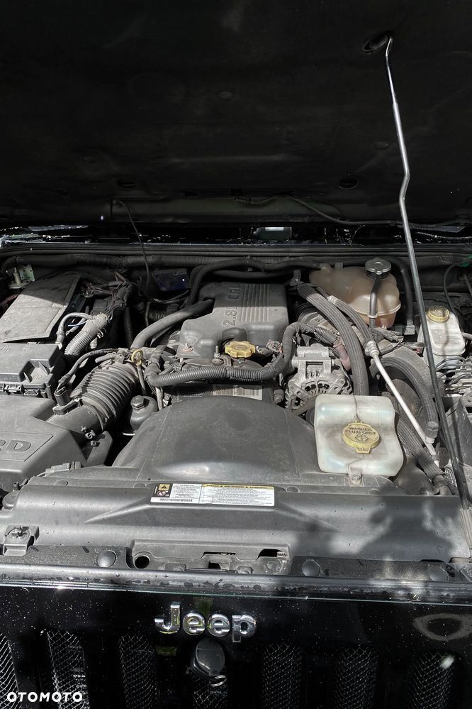 Jeep Wrangler 2.8 CRD Unlim Sport - 12