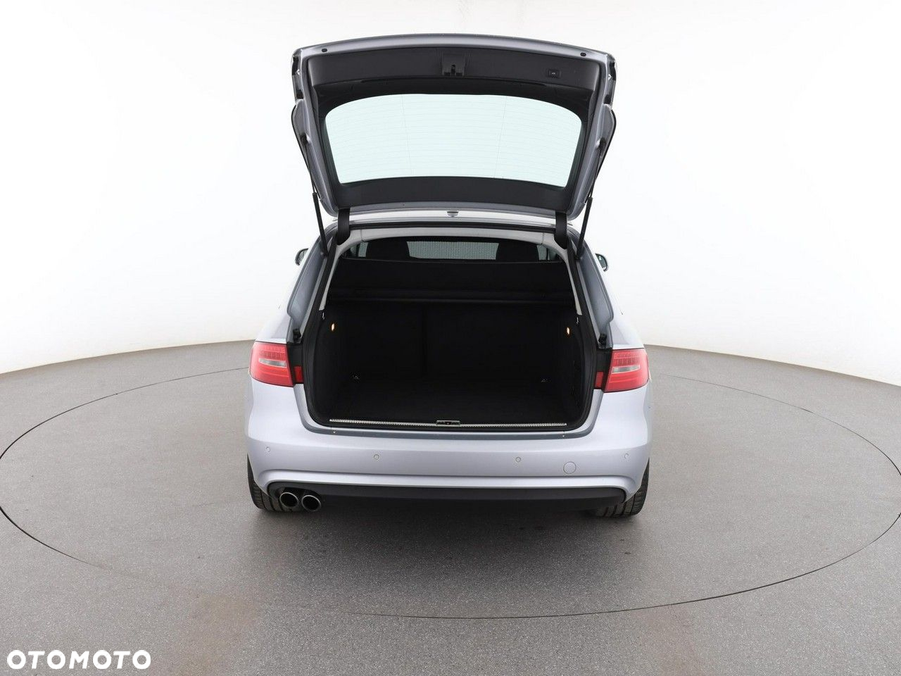 Audi A4 Avant 2.0 TDI DPF clean diesel multitronic Ambiente - 19