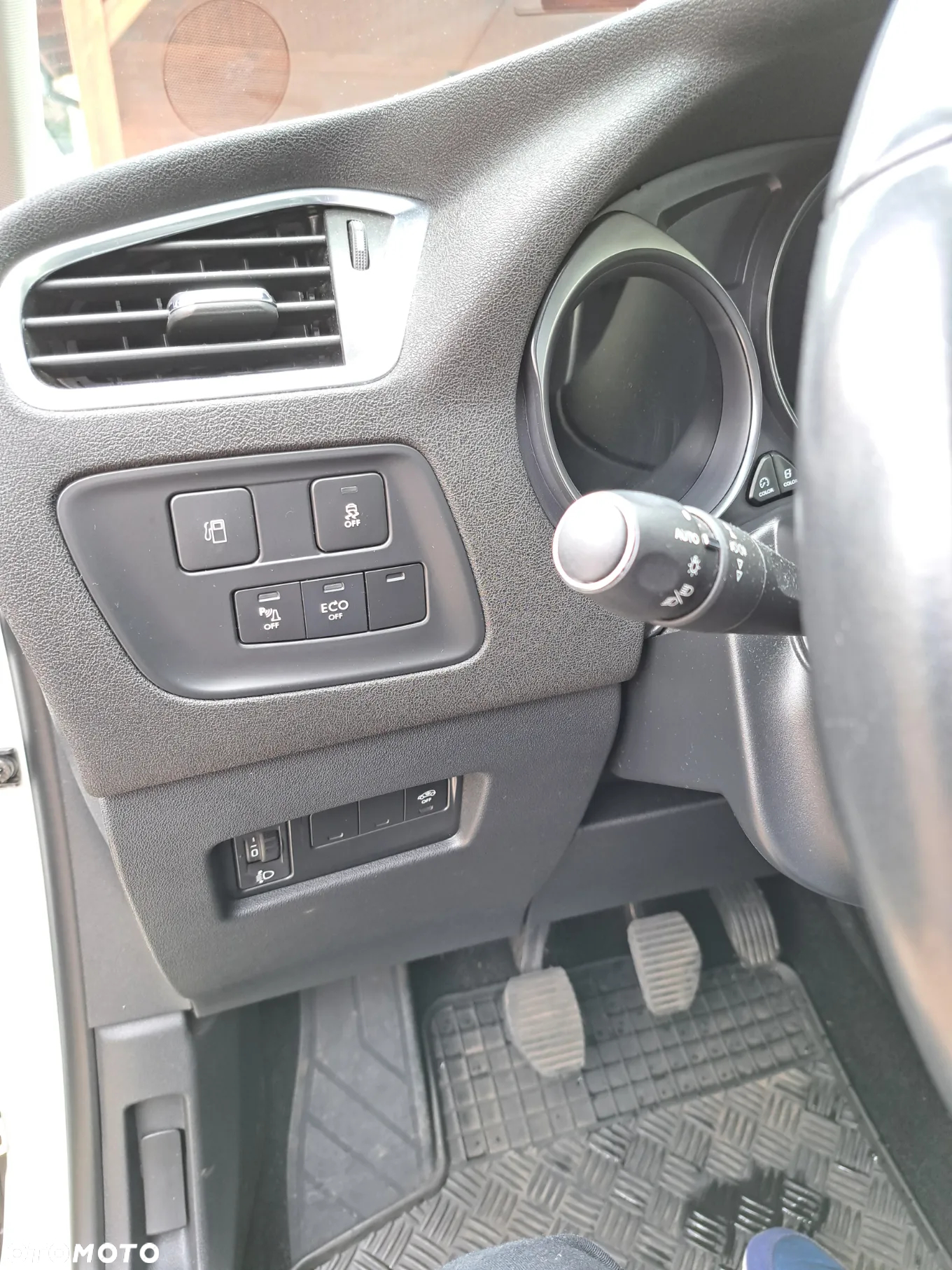 Citroën C4 1.2 PureTech Shine S&S - 15