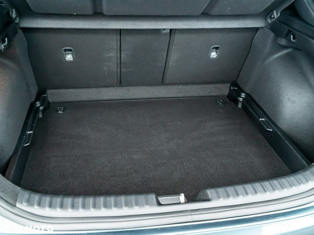 Kia XCeed 1.5 T-GDI L DCT - 32