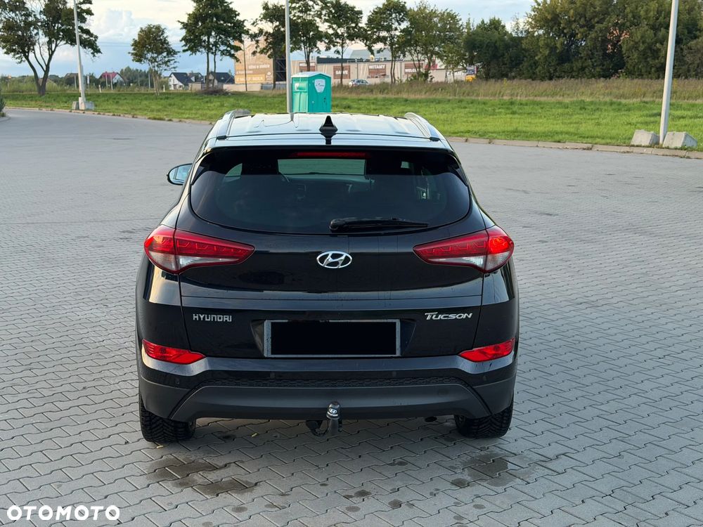 Hyundai Tucson blue 1.7 CRDi 2WD DCT Premium - 11