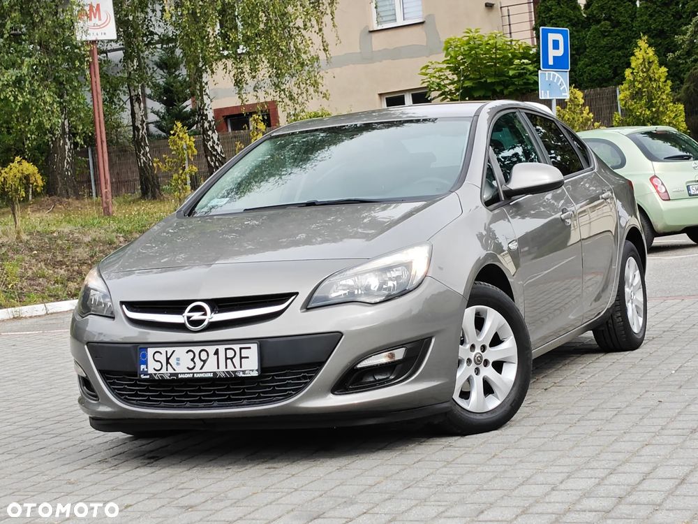Opel Astra 1.6 EU6 - 1