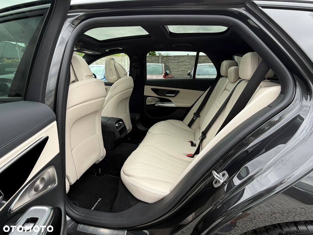Mercedes-Benz Klasa E 220 d mHEV AMG 9G-Tronic - 30