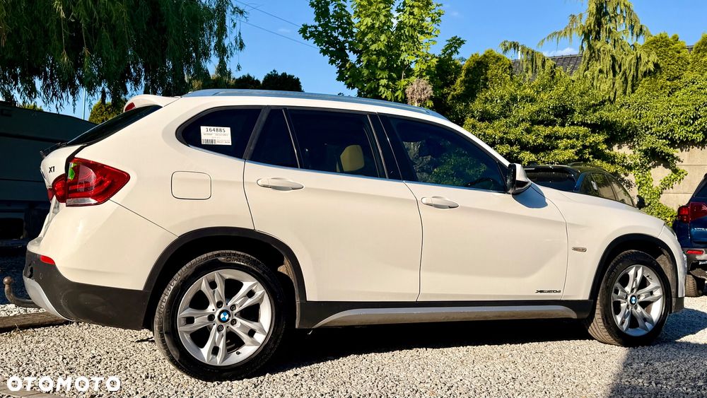 BMW X1 xDrive20d - 13