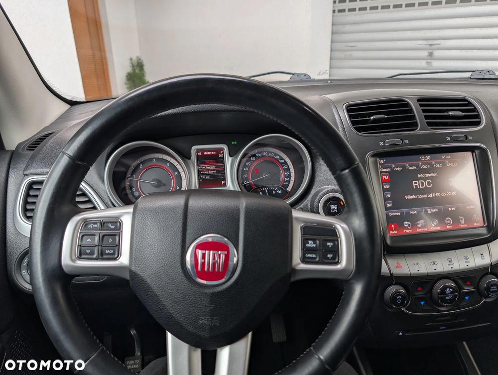 Fiat Freemont 2.0 Multijet 16V DPF Automatik Allrad Black Code - 12