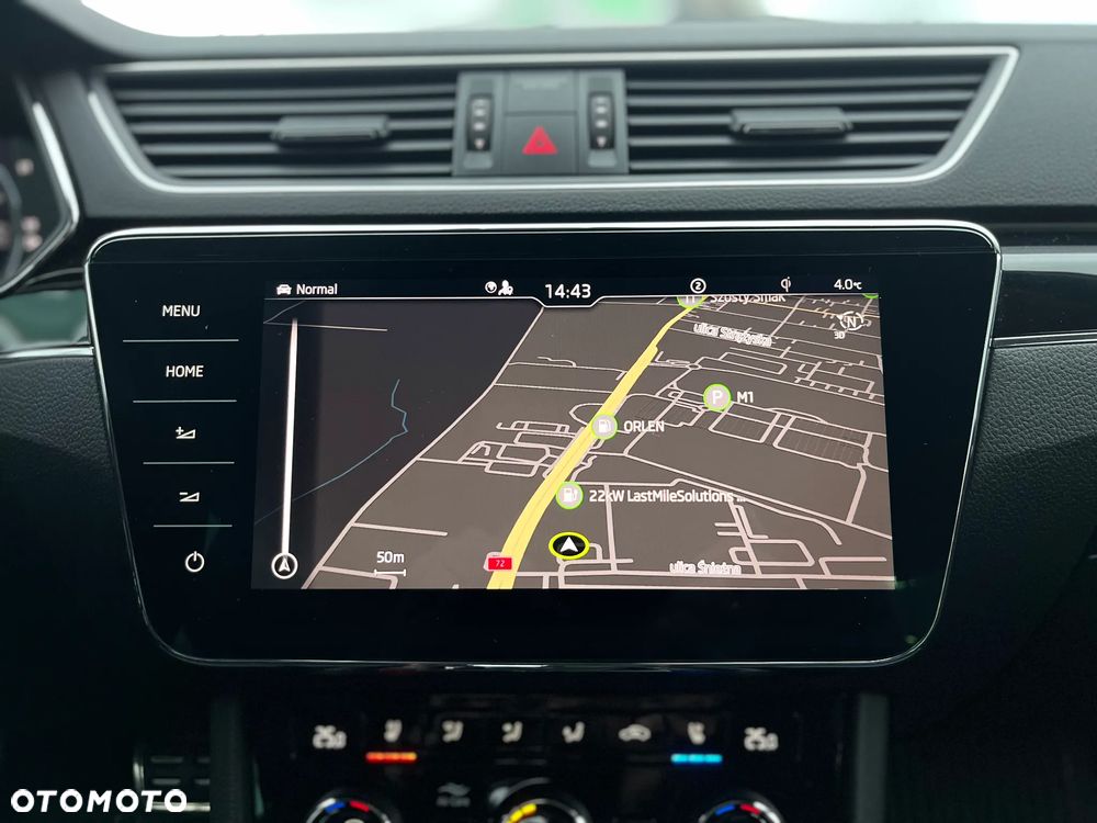 Skoda Superb 2.0 TDI SCR L&K DSG - 24