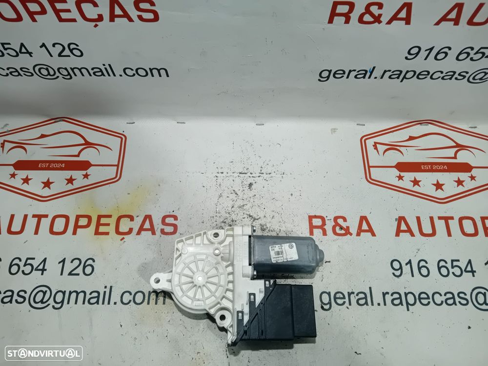 Motor de Elevador Vidro Porta Trás Esquerdo VW Golf 6 VI 5K09597030 Original - 1