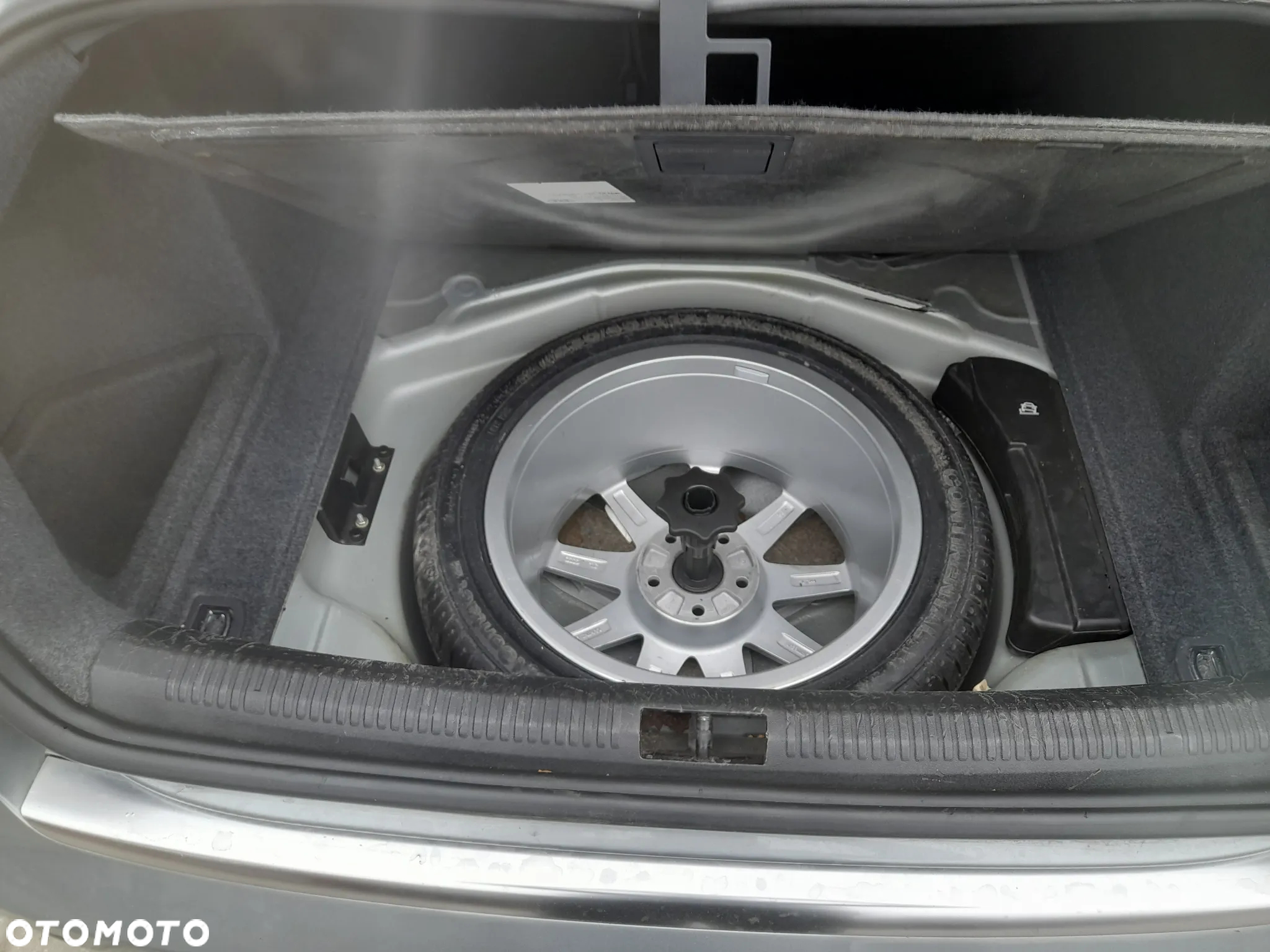 Audi A4 1.8 T quattro - 14