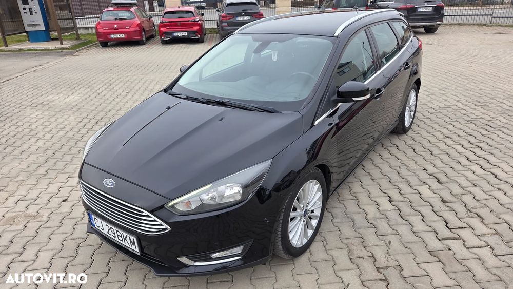 Ford Focus 1.5 EcoBlue Start-Stopp-System Aut. TITANIUM - 1