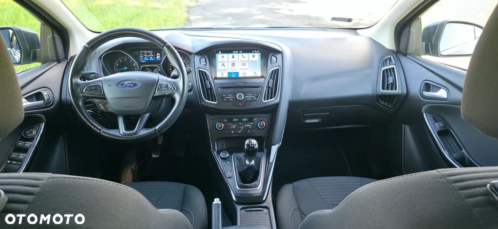 Ford Focus 1.0 EcoBoost Titanium ASS - 9