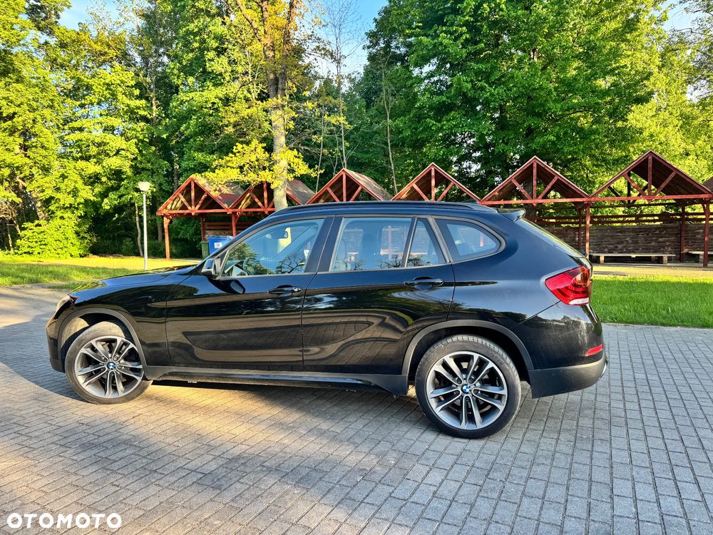 BMW X1 sDrive20d Sport Line - 4
