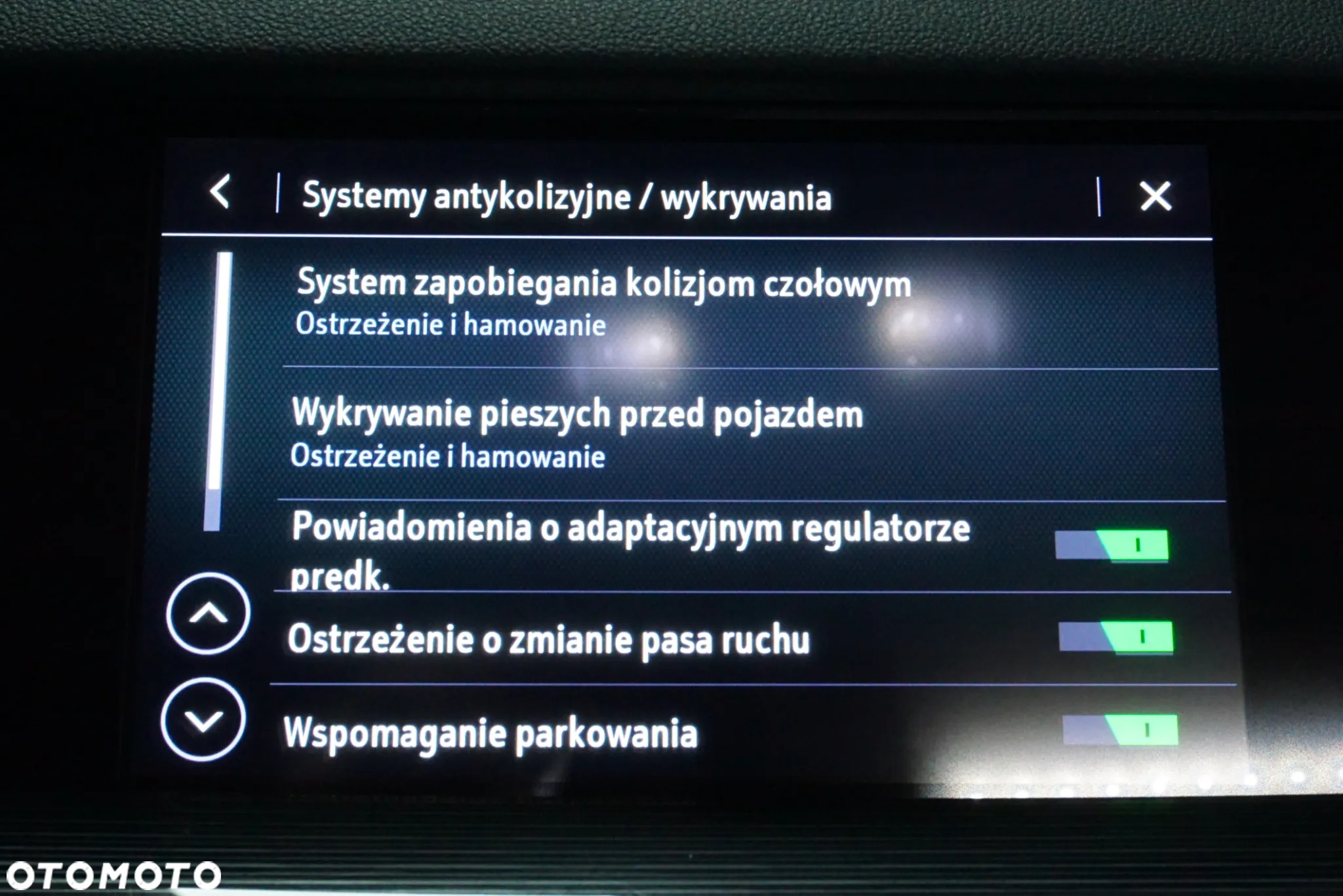 Opel Insignia Country Tourer 2.0 BiTrb D 4x4 Automatik Exclusive - 37