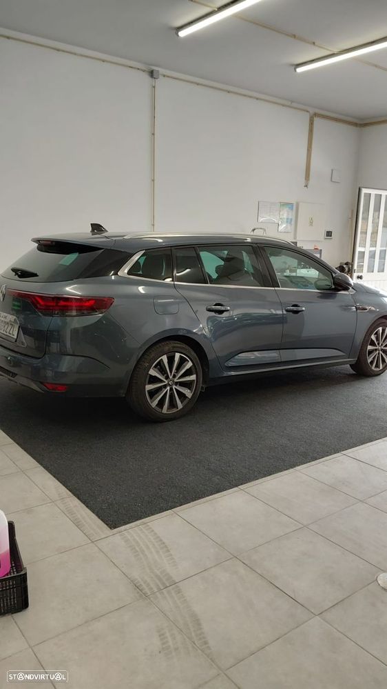 Renault Mégane Sport Tourer 1.5 Blue dCi R.S. Line EDC - 5