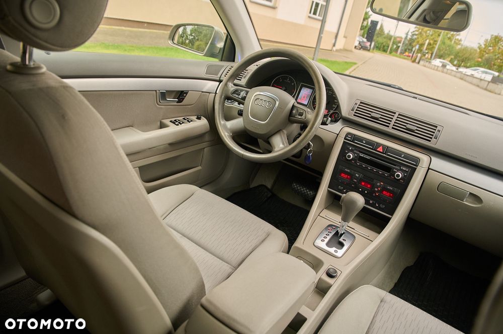 Audi A4 Avant - 37