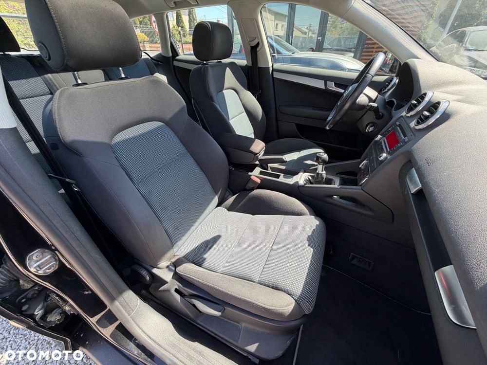 Audi A3 Sportback 1.6 Ambition - 36
